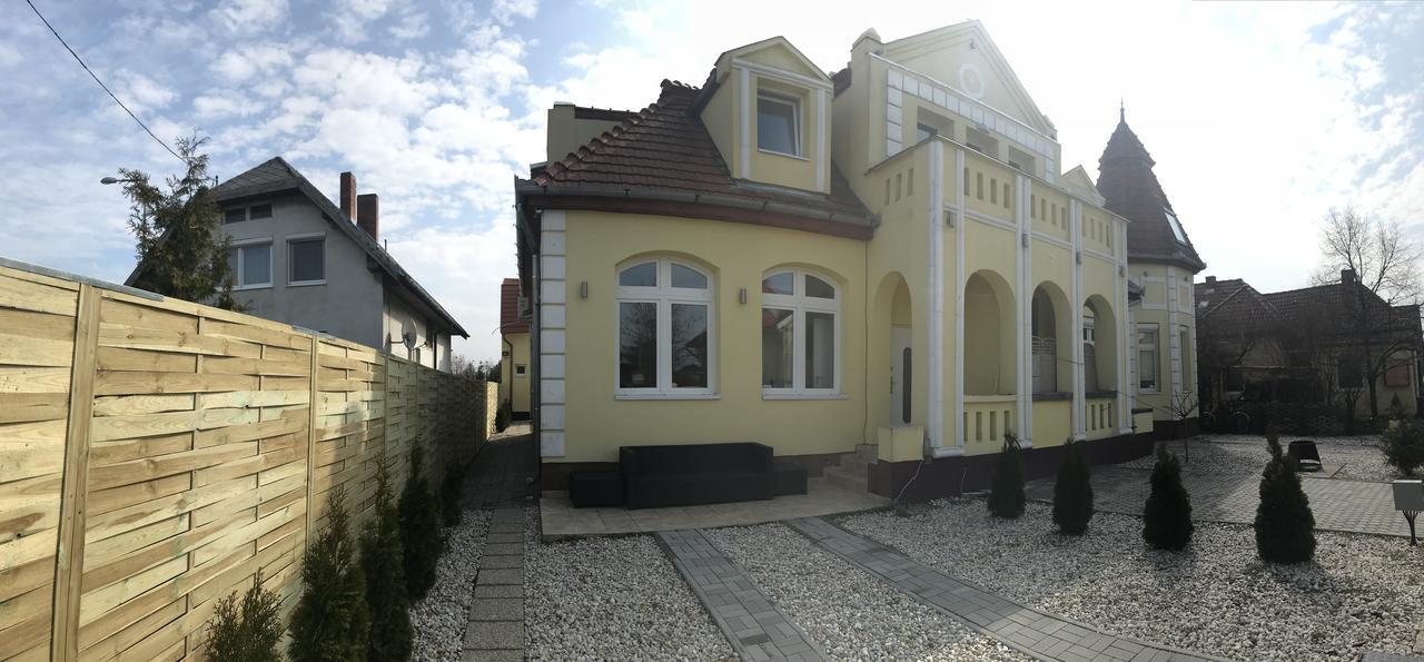 Corner Villa 4 Сиофок Екстериор снимка